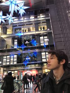 Shops at Columbus Circle Christmas Display