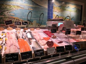 Il Pesce seafood counter at New York Eataly