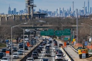 The Nightmare Of The Long Island To New York City LIE Commute