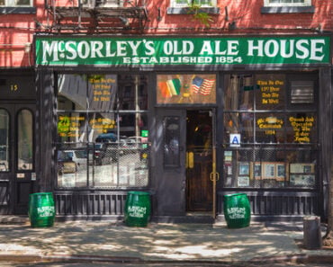 10 Of The Oldest Historic Bars and Taverns in NYC