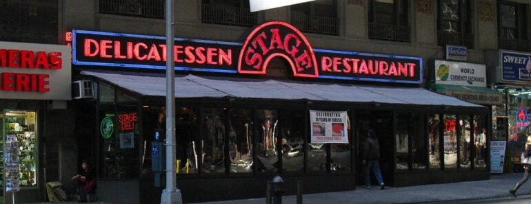 10 Classic New York Restaurants We Miss the Most
