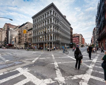 What Is SoHo Known For? History, Cast-Iron Architecture & Evolution