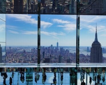 Which NYC Skyscraper Has Glass Boxes? SUMMIT One Vanderbilt Guide