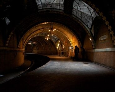 10 Creepiest Abandoned Subway Stations and Secret Platforms in NYC 10 Creepiest Abandoned Subway Stations and Secret Platforms in NYC