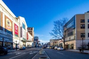 Downtown White Plains shopping and entertainment district on Mamaroneck Avenue